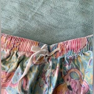 Flamingo/blue shorts, very cute